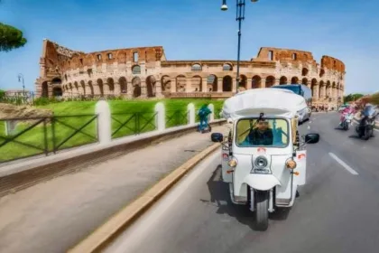 giro in tuk tuk a Roma